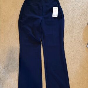 Nwt size 8 Athleta Endless Flare pants